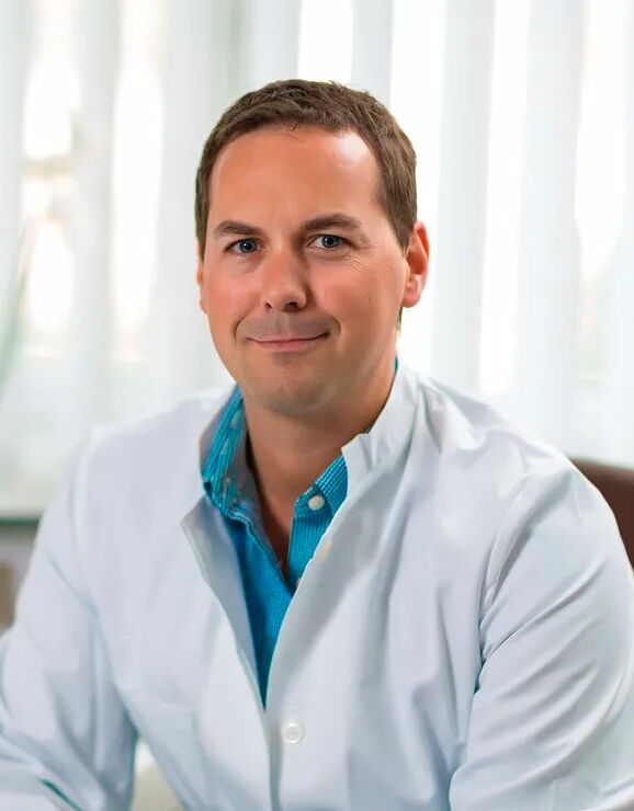 Doctor urologist Raphael Übellacker